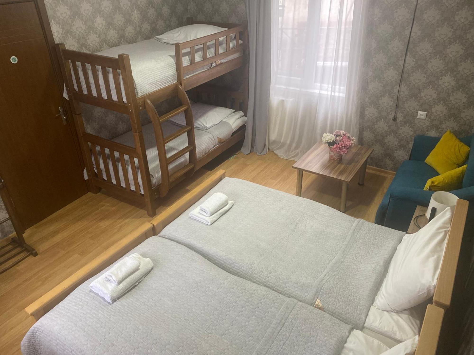 HillSide Guest House Bordjomi Extérieur photo